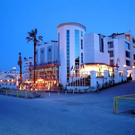 Ideal Pearl - Adult Only 4*