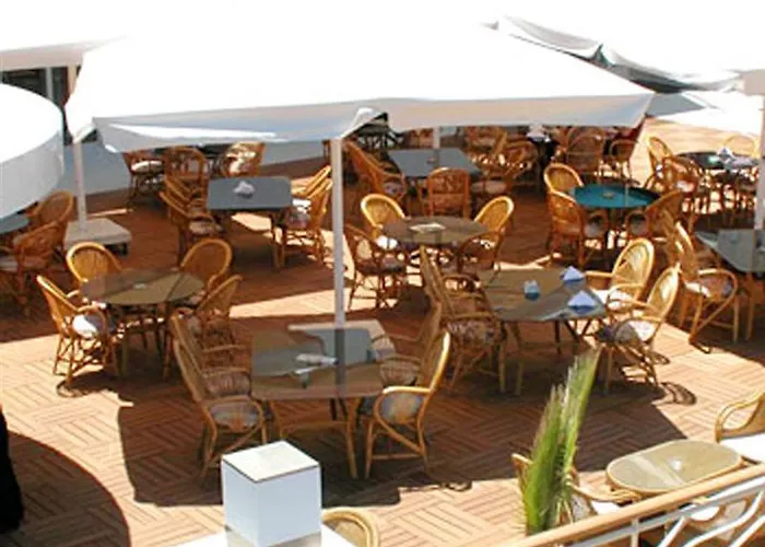 Ideal Pearl - Adult Only 4*