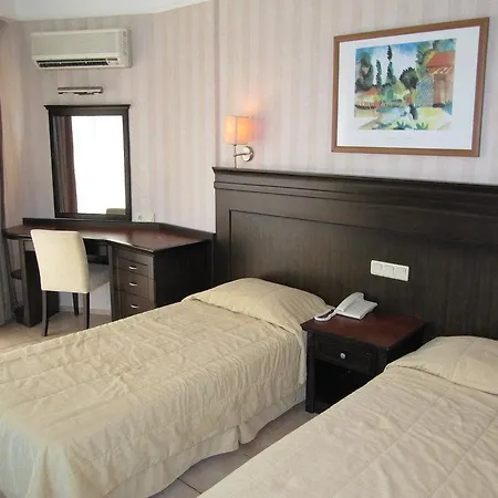 Ideal Pearl - Adult Only Hotel 4*
