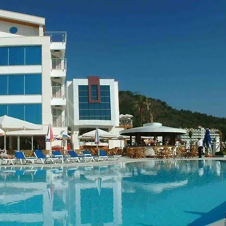 Hotel Ideal Pearl - Adult Only 4*