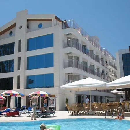 Hotell Ideal Pearl - Adult Only 4*