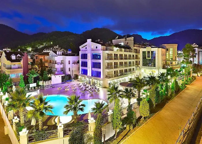 Ideal Pearl - Adult Only Marmaris