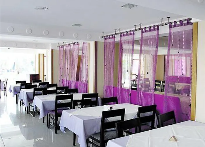 Ideal Pearl - Adult Only Otel