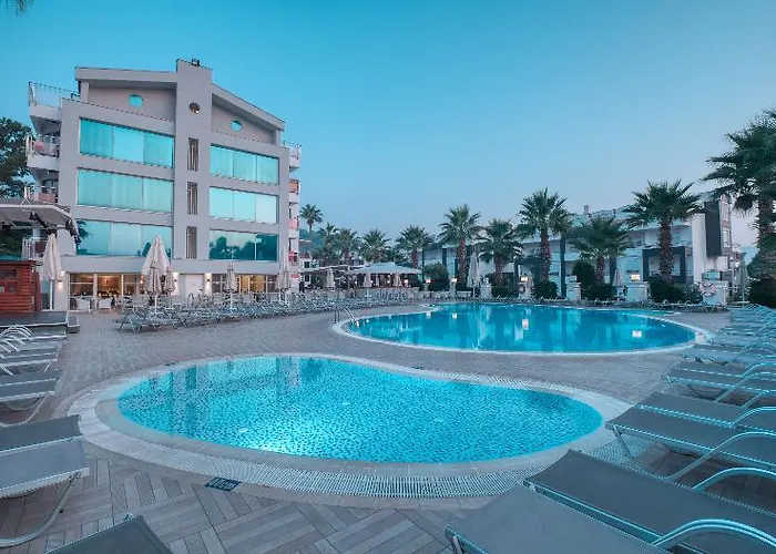 Otel Ideal Pearl - Adult Only