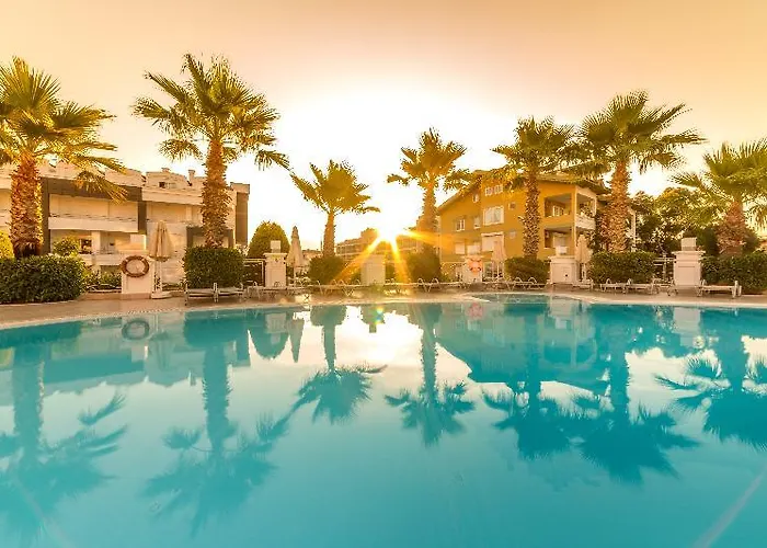 Ideal Pearl - Adult Only Marmaris