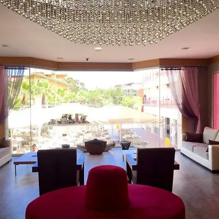 Ideal Pearl - Adult Only Otel