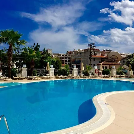 Ideal Pearl - Adult Only Otel