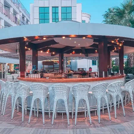 Ideal Pearl - Adult Only