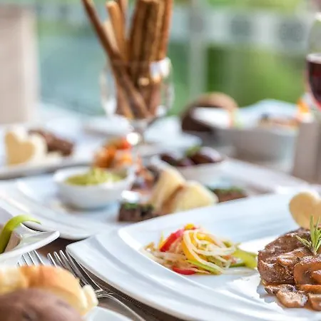 Ideal Pearl - Adult Only Marmaris