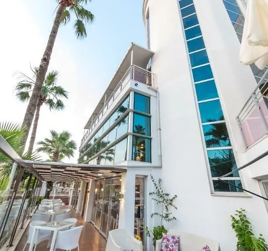 Ideal Pearl - Adult Only Hotel 4*