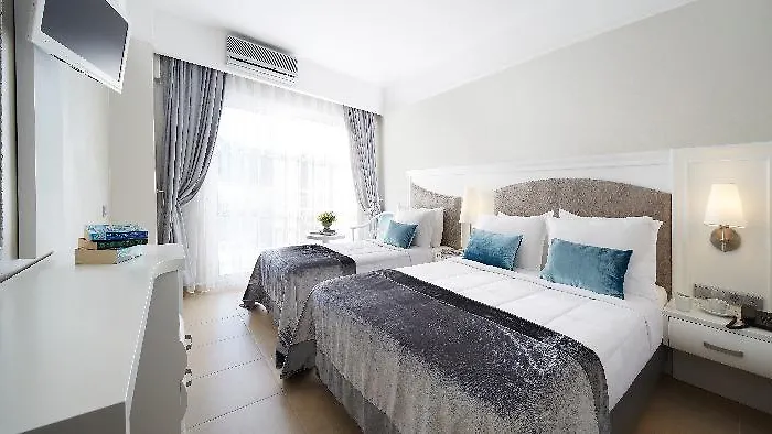 Ideal Pearl - Adult Only